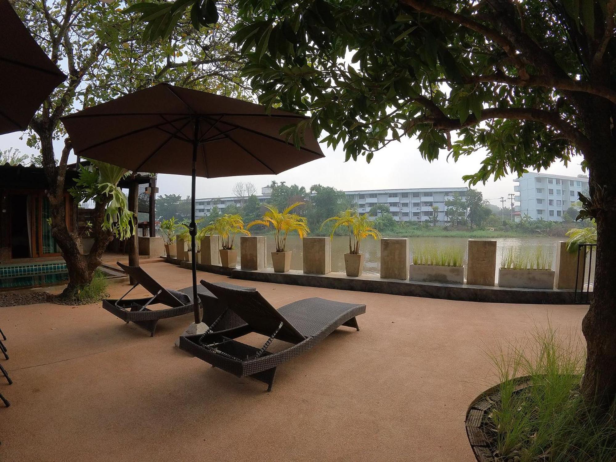 Tolani Riverside Villa Chiang Mai Luaran gambar