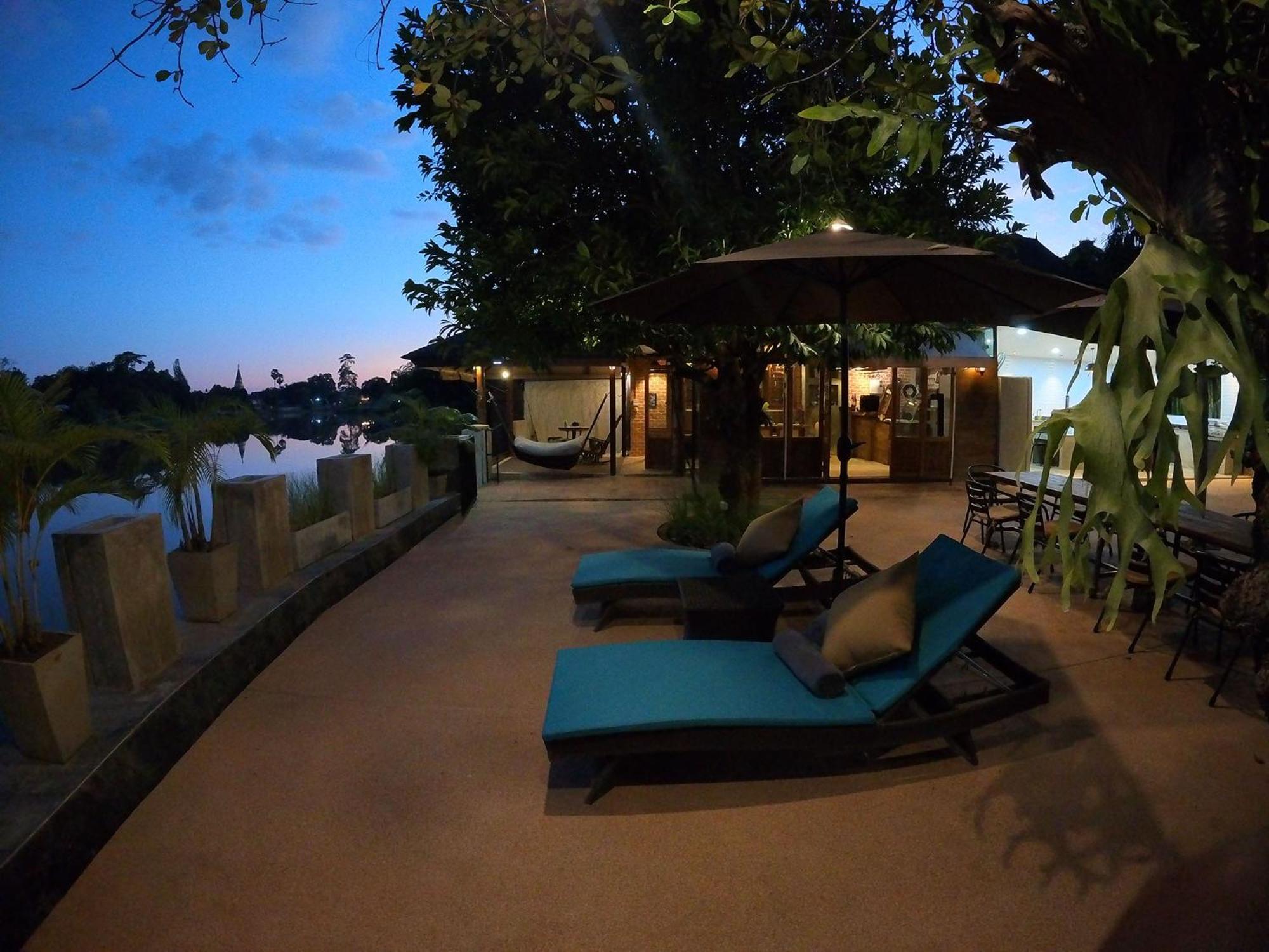 Tolani Riverside Villa Chiang Mai Luaran gambar